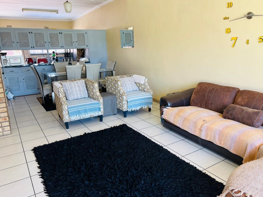 To Let 2 Bedroom Property for Rent in Reitzpark Free State